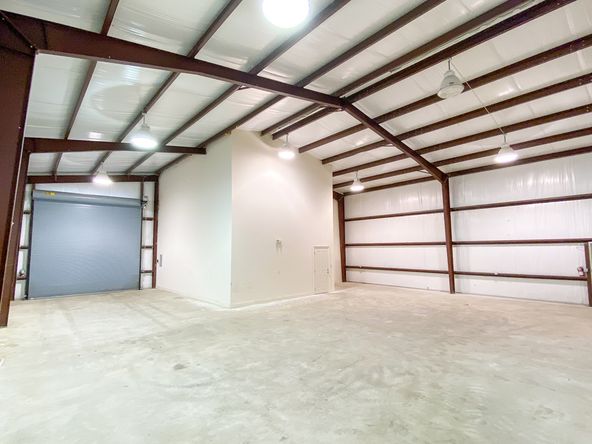 Class A Office Warehouse at Airline / I-12: 10182 Patriot Dr, Baton Rouge, LA 70816